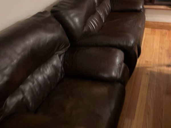 Donedeal deals leather couch