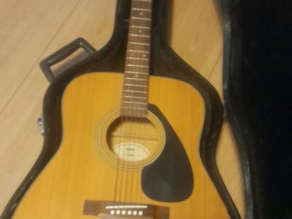 Yamaha f340 deals guitar price