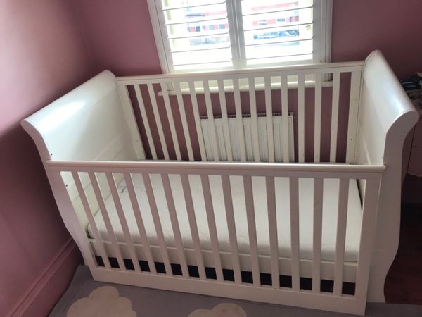 Done deal store cot bed