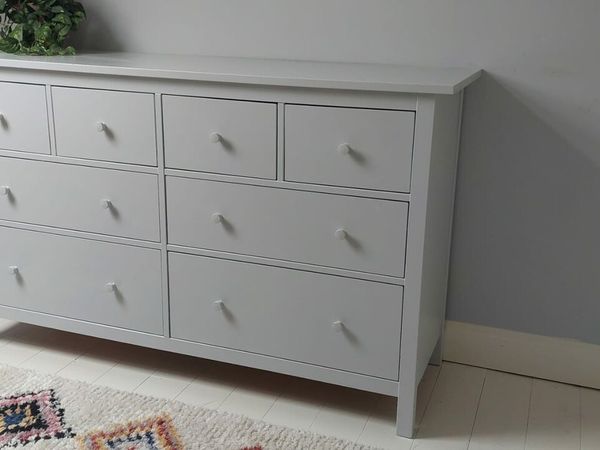 Grey deals hemnes drawers