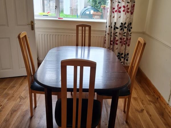 Done deal kitchen 2025 table and chairs