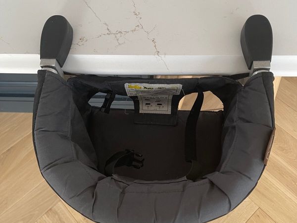 Mountain buggy portable outlet high chair