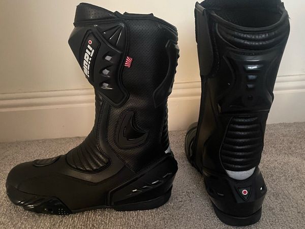 Motorcycle best sale road boots