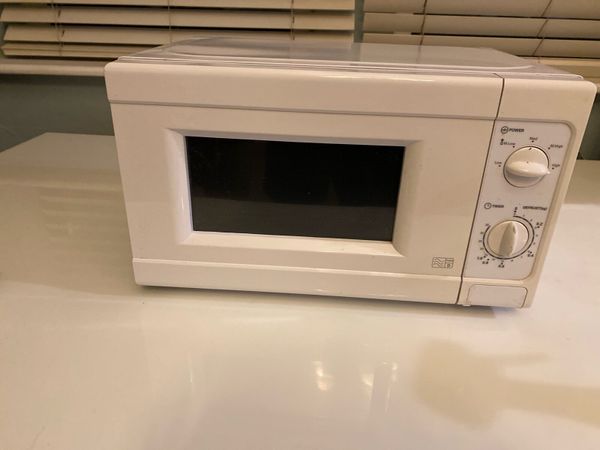 Argos deals copper microwave