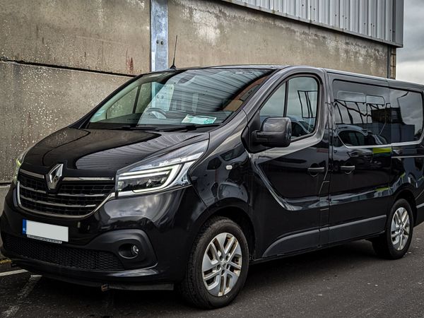 Renault trafic best sale crew cab