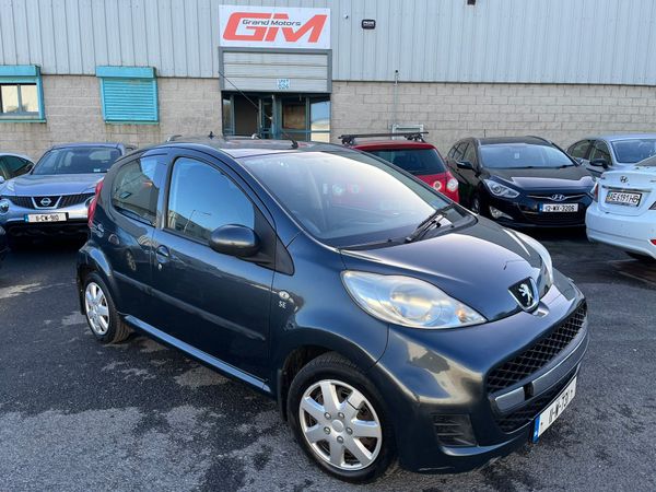 Peugeot 107 Hatchback, Petrol, 2011, Grey