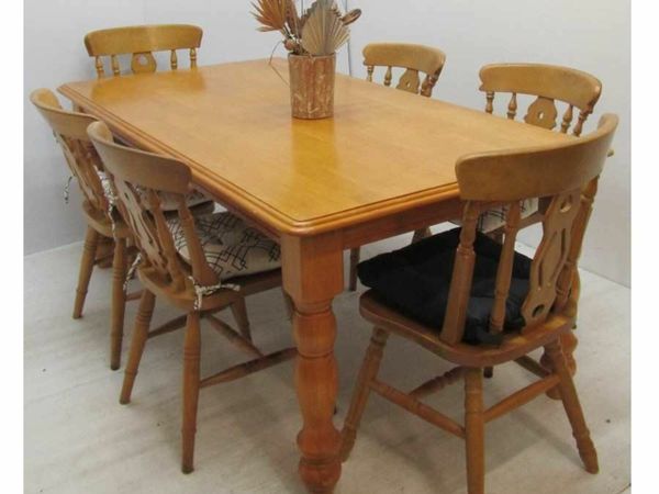 Kitchen table and chairs store done deal