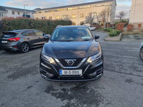 Nissan Qashqai MPV, Petrol, 2018, Black