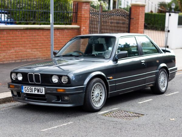 BMW 3-Series Saloon, Petrol, 1990, Grey