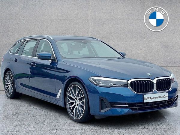 BMW 5-Series Estate, Diesel, 2021, Blue