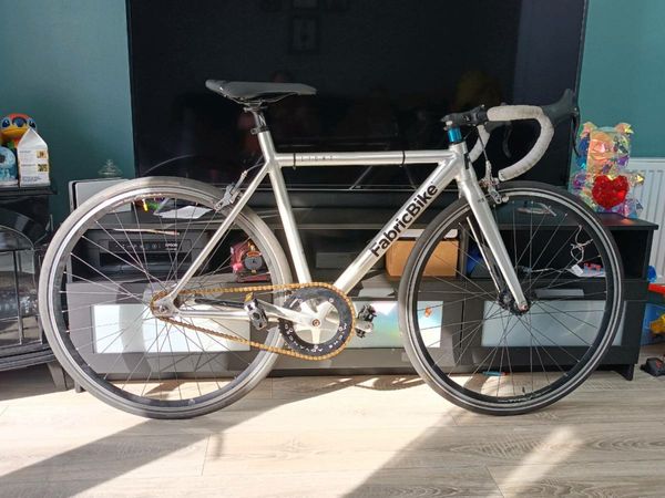 Drome v3 track urban best sale commuter bike with carbon fork