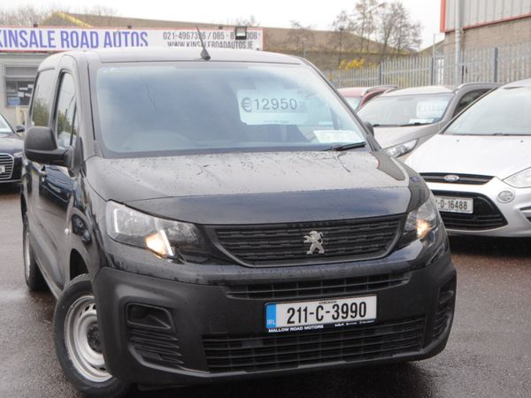 Peugeot Partner Van, Diesel, 2021, Black