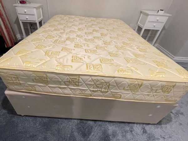 Double bed store done deal