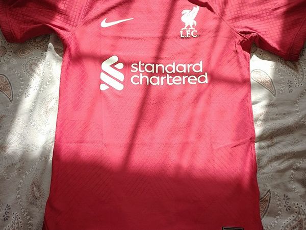 Liverpool jersey hot sale ireland