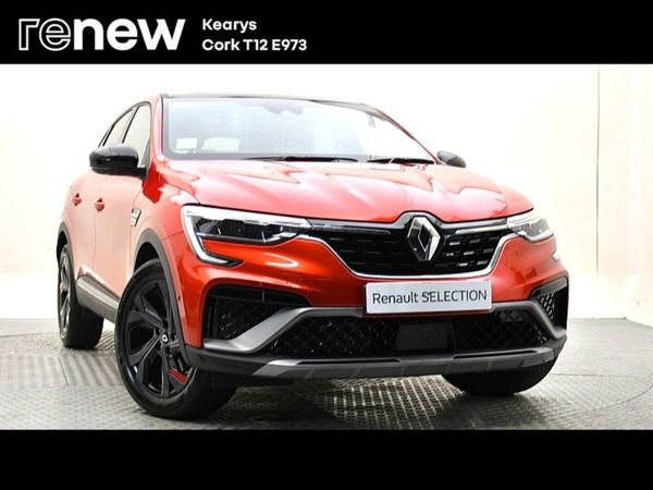 Renault Arkana Hatchback, Petrol, 2022, Red