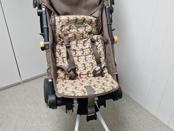 Done deal store baby buggies