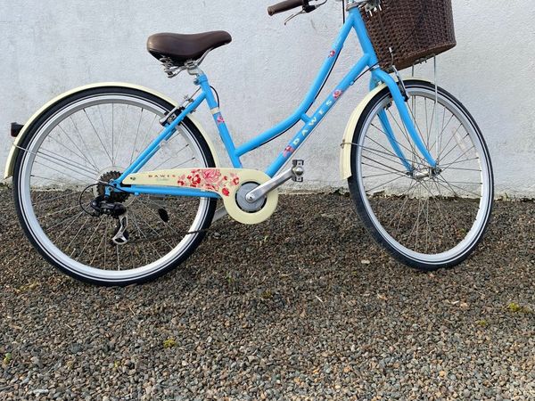 Bike with basket store for sale