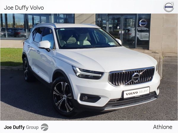 Volvo XC40 Estate, Petrol Plug-in Hybrid, 2021, White