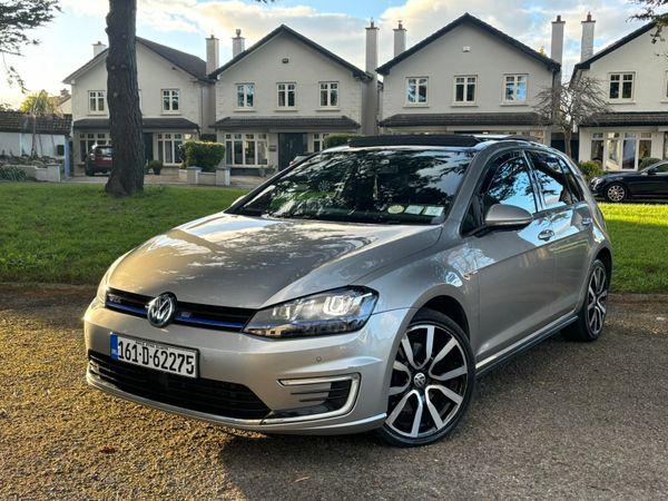 Volkswagen Golf Hatchback, Petrol Hybrid, 2016, Silver