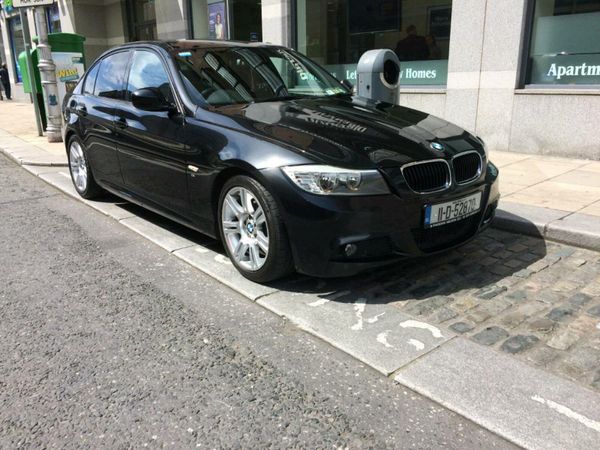 BMW 3-Series Saloon, Diesel, 2011, Black