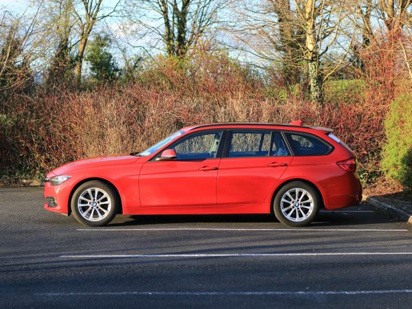 BMW 3-Series Estate, Diesel, 2017, Red