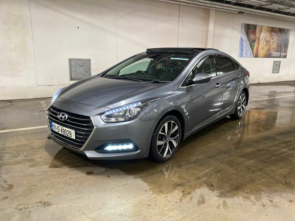 Hyundai i40 Saloon, Diesel, 2017, Silver