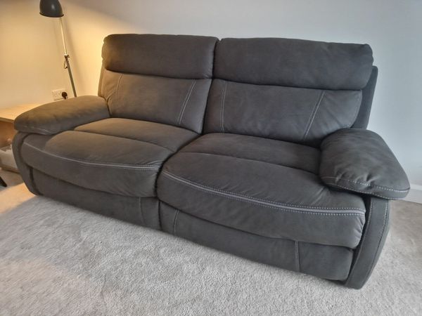 Done deal shop leather sofa