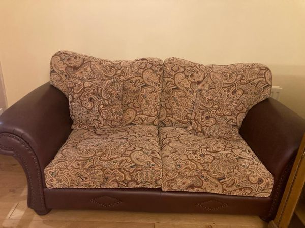 Tyrone's furniture clearance deals warehouse