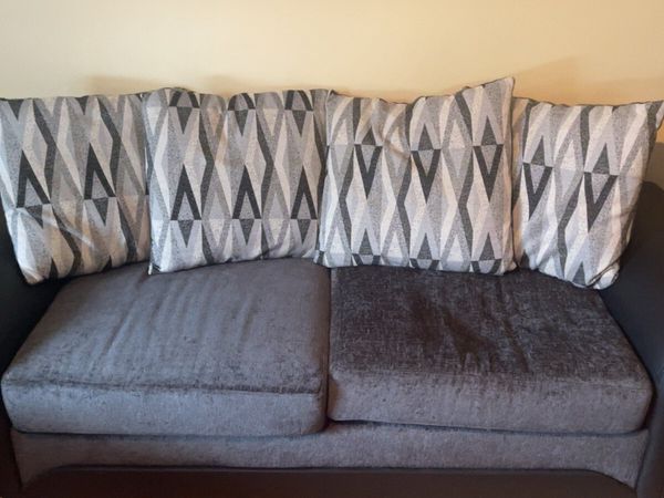 Done deal deals couch