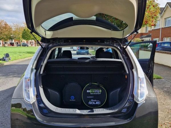 Nissan Leaf Hatchback, Electric, 2015, Black