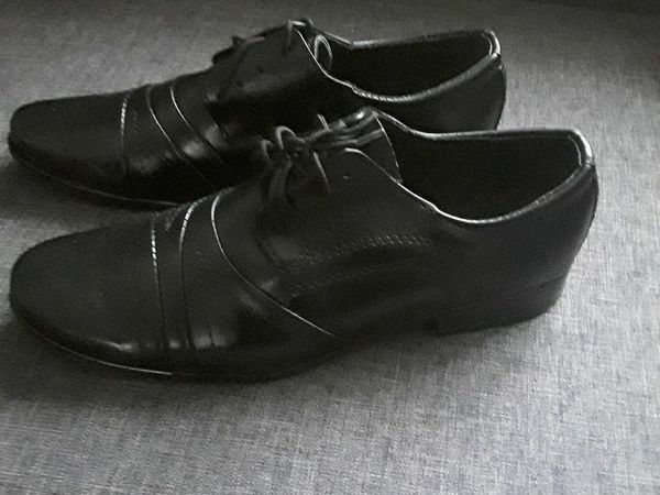 Clarks communion clearance shoes