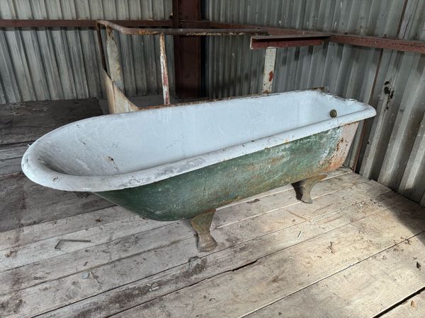 Old bathtubs on sale for sale