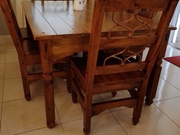 Done deal dining table deals and chairs