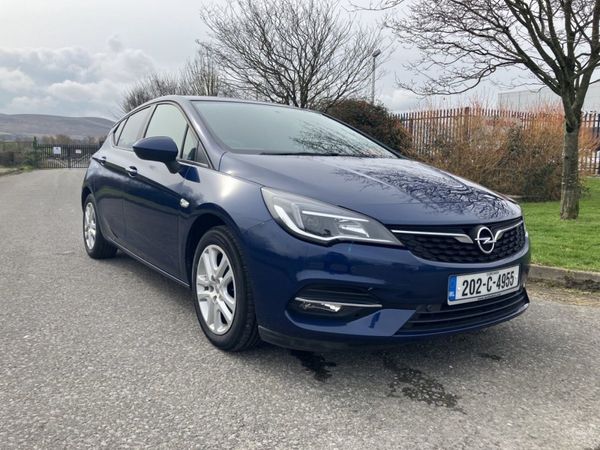 Opel Astra Hatchback, Petrol, 2020, Blue