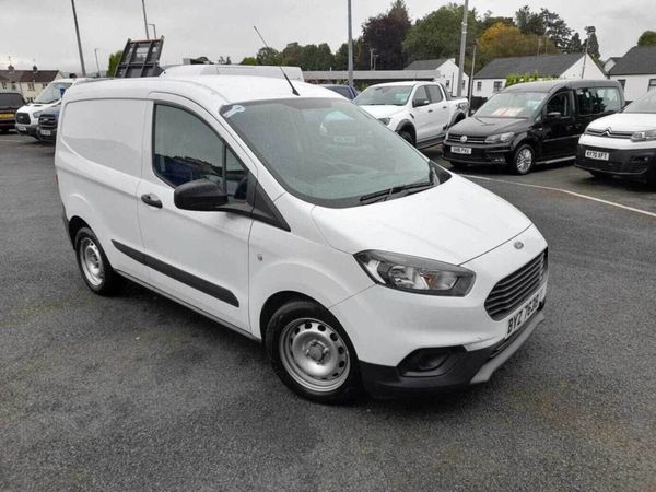 Ford Transit Courier , Diesel, 2022, White