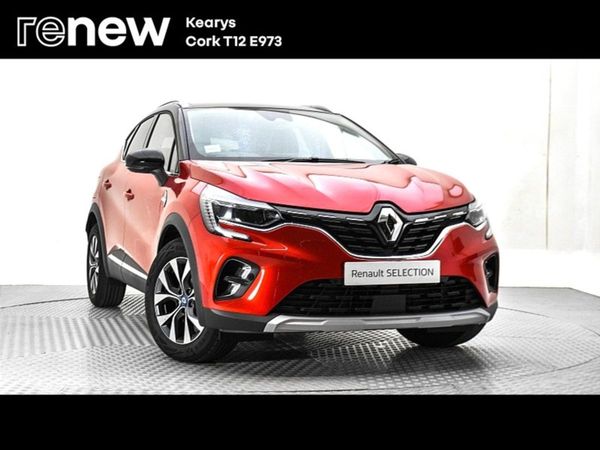 Renault Captur Crossover, Petrol Plug-in Hybrid, 2021, Red