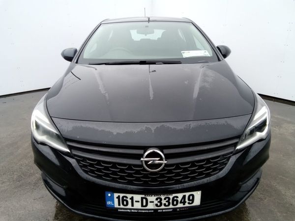 Opel Astra Hatchback, Diesel, 2016, Black