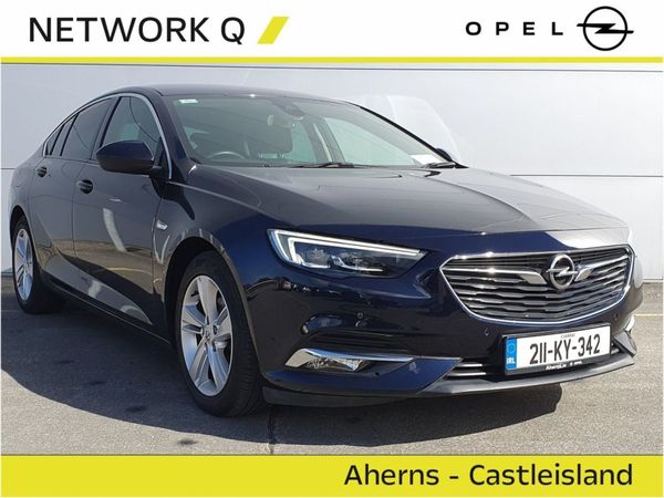 Opel Insignia Hatchback, Diesel, 2021, Blue
