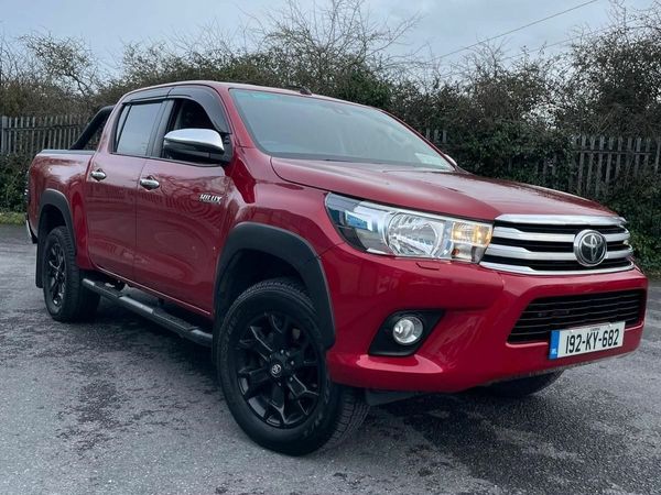 Toyota Hilux Pick Up, Diesel, 2019, Red