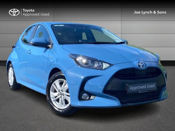 Toyota Yaris Hatchback, Hybrid, 2021, Blue