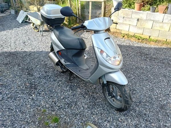 Donedeal mopeds deals