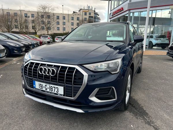 Audi Q3 SUV, Petrol, 2019, Blue