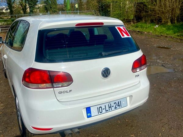 Volkswagen Golf Hatchback, Diesel, 2010, White