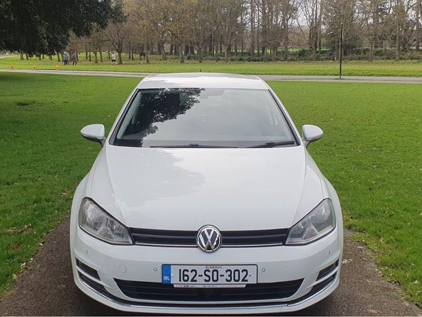 Volkswagen Golf Estate, Diesel, 2016, White