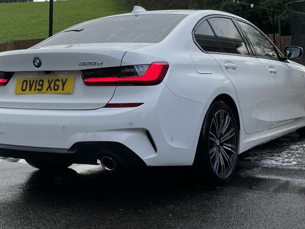 BMW 3-Series Saloon, Diesel, 2019, White