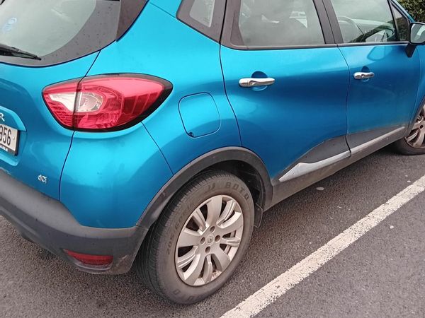 Renault Captur Hatchback, Diesel, 2015, Blue