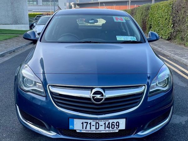 Opel Insignia Hatchback, Diesel, 2017, Blue