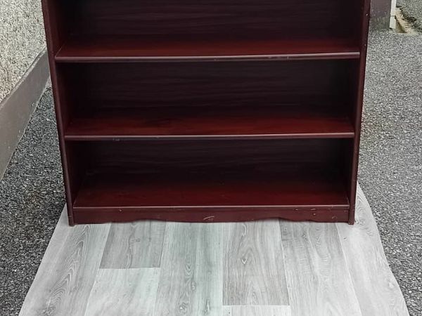 Done deal store bookcase