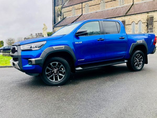 Toyota Hilux Pick Up, Diesel, 2021, Blue