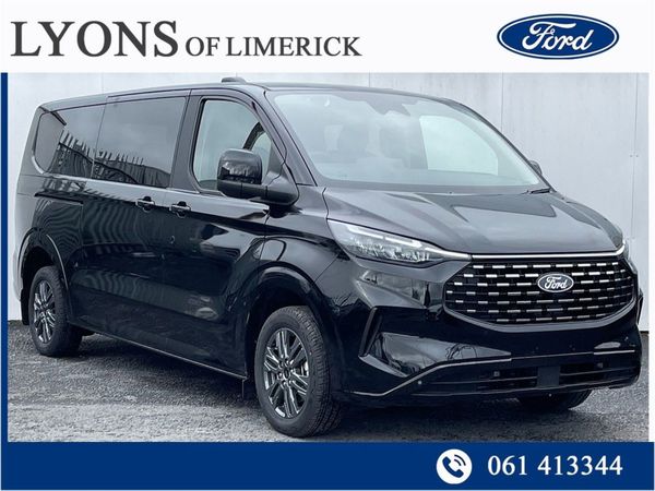 Ford Tourneo MPV, Petrol Plug-in Hybrid, 2025, Black